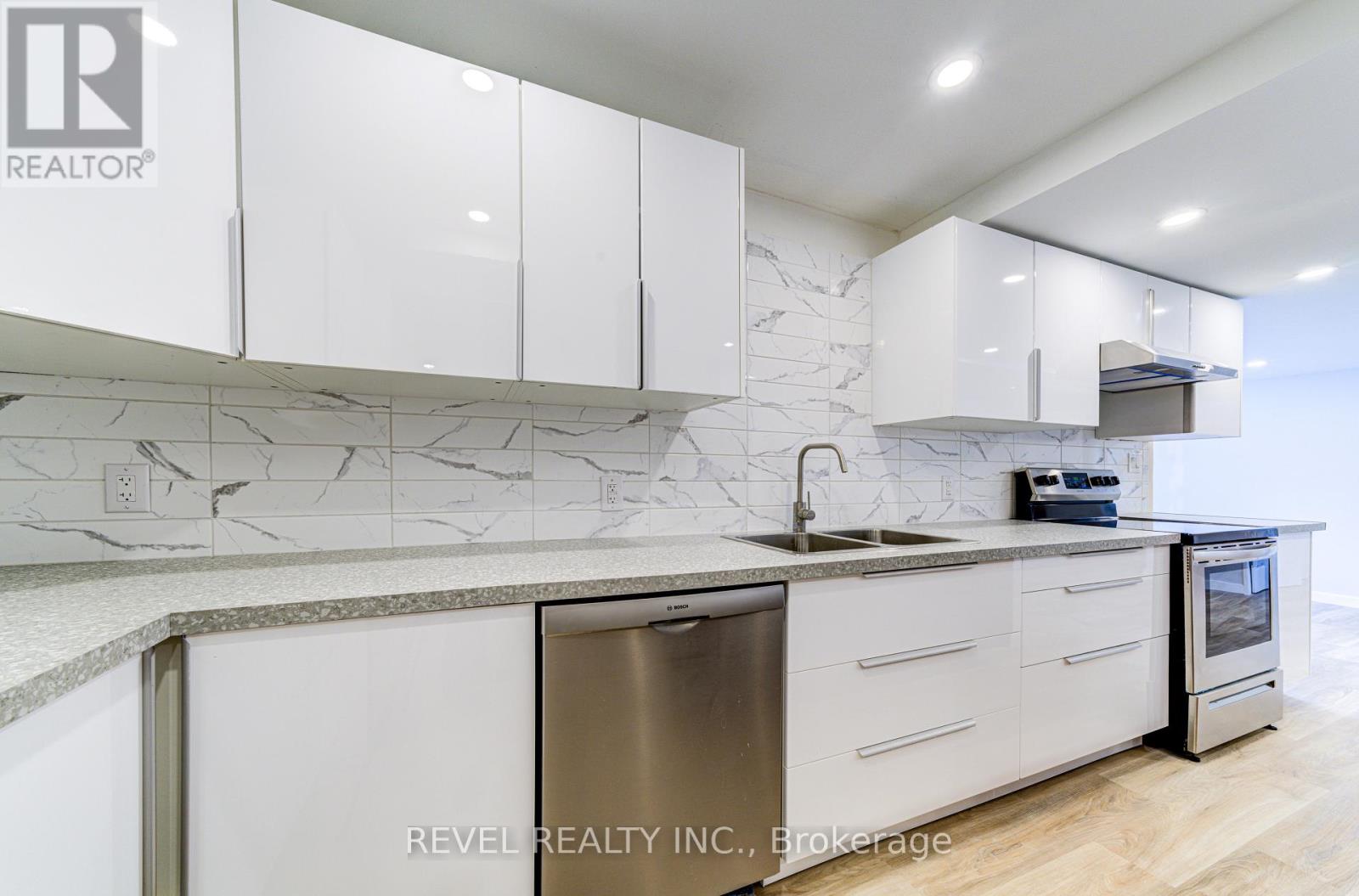 141 Wasaga Sands Drive E, Wasaga Beach, Ontario  L9Z 1H9 - Photo 28 - S12116023