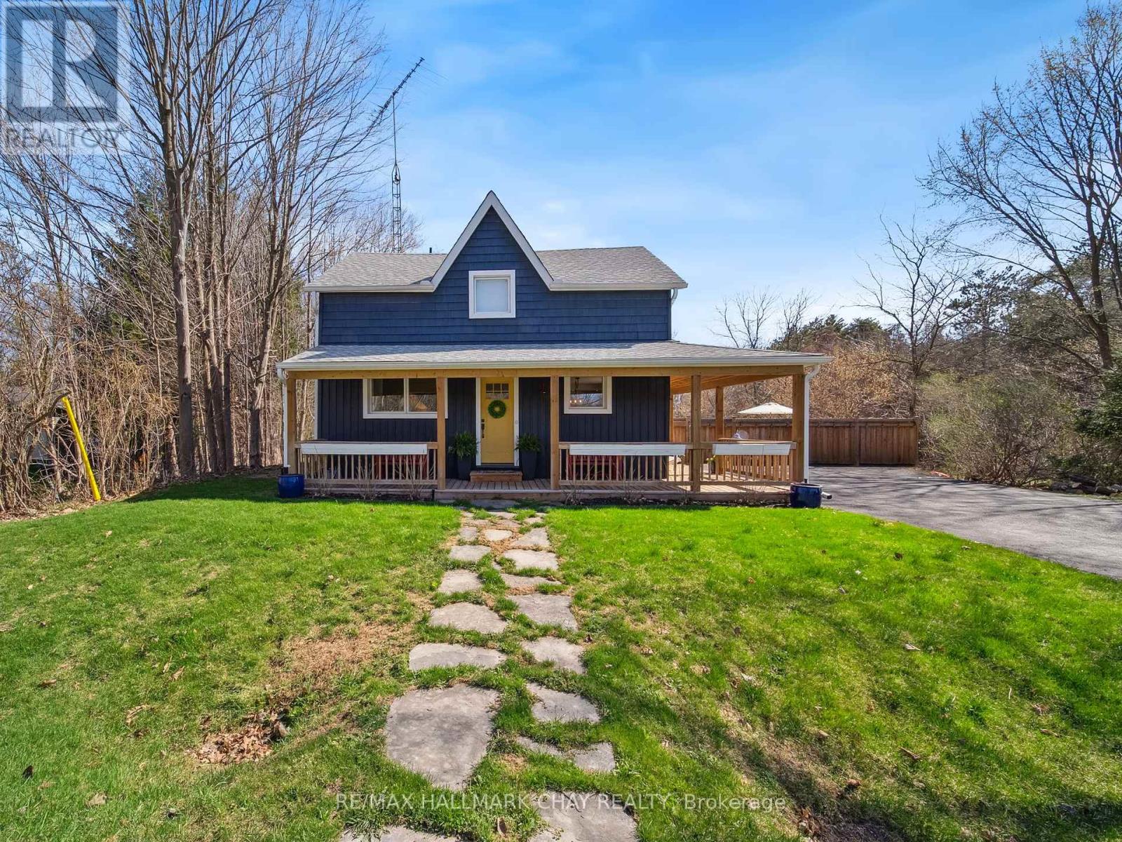Property at 4539 PENETANGUISHENE ROAD image 1