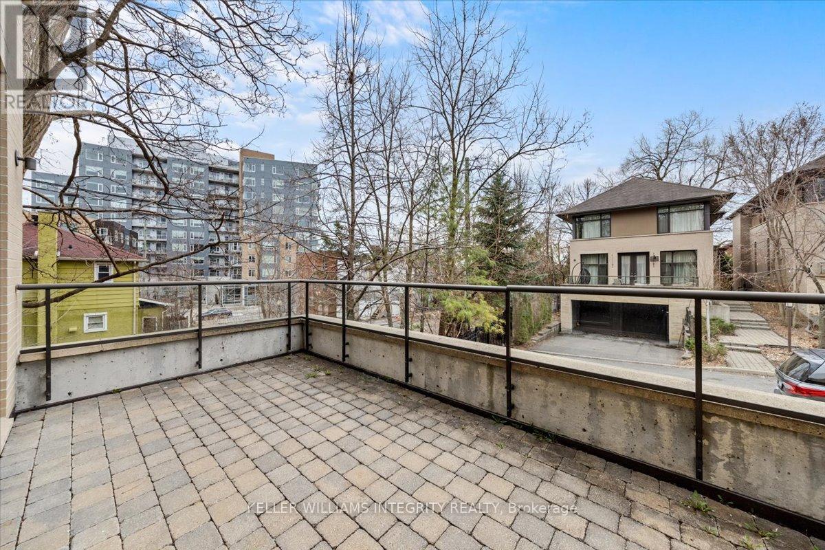 105 Black Maple, Ottawa, Ontario  K1M 0J3 - Photo 24 - X12116327