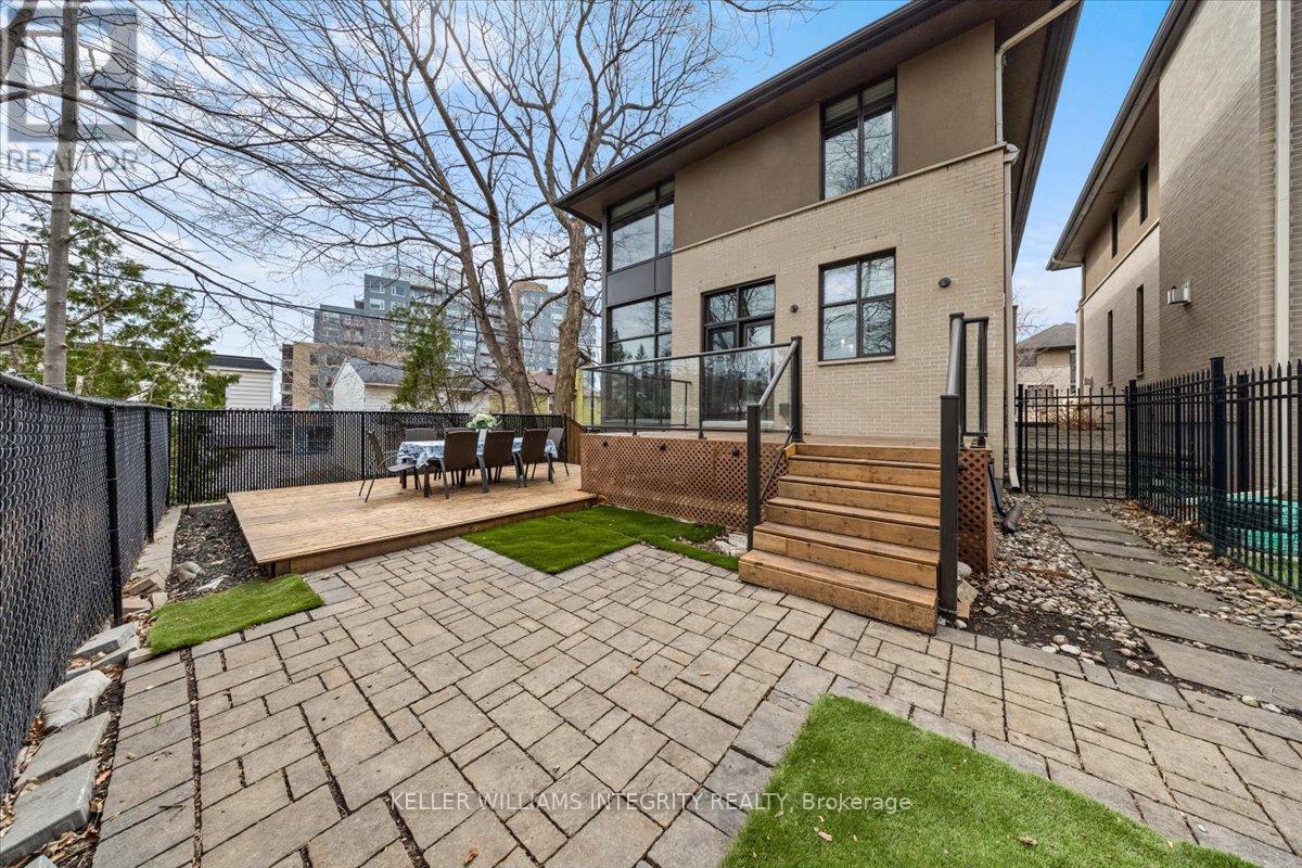 105 Black Maple, Ottawa, Ontario  K1M 0J3 - Photo 46 - X12116327