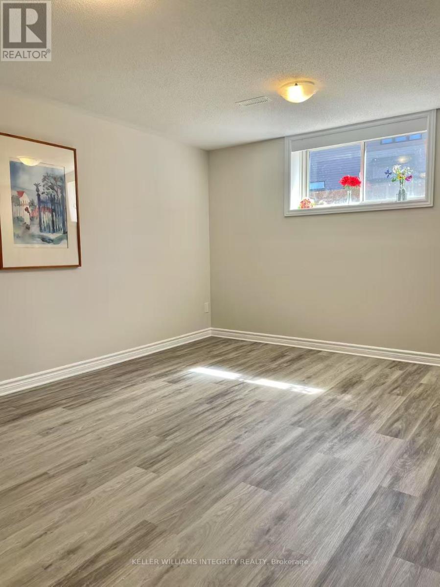 2566 Waterlilly Way, Ottawa, Ontario  K2J 0K6 - Photo 14 - X12116401