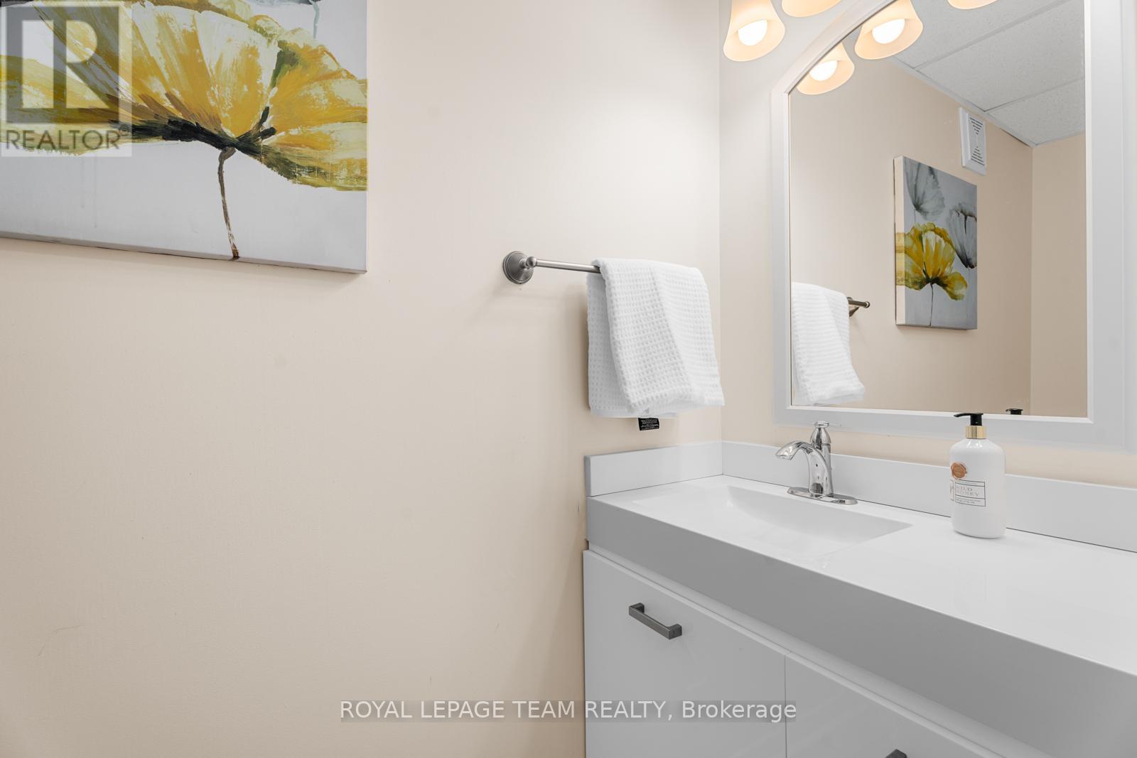 235 Hemlock Road, Ottawa, Ontario  K1M 1K4 - Photo 31 - X12116402