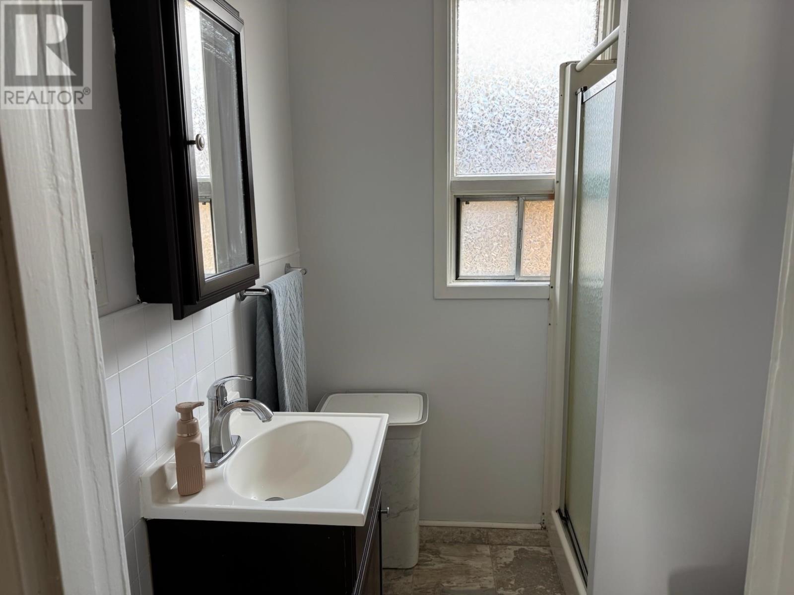 145 Frederica St E, Thunder Bay, Ontario  P7E 3V4 - Photo 13 - TB250928
