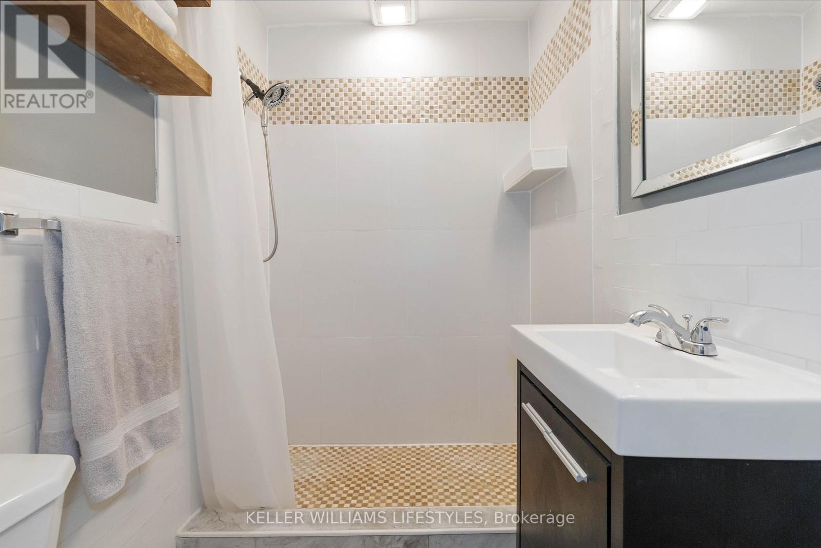 226 Mill Street, Woodstock, Ontario  N4S 2X1 - Photo 24 - X12116361