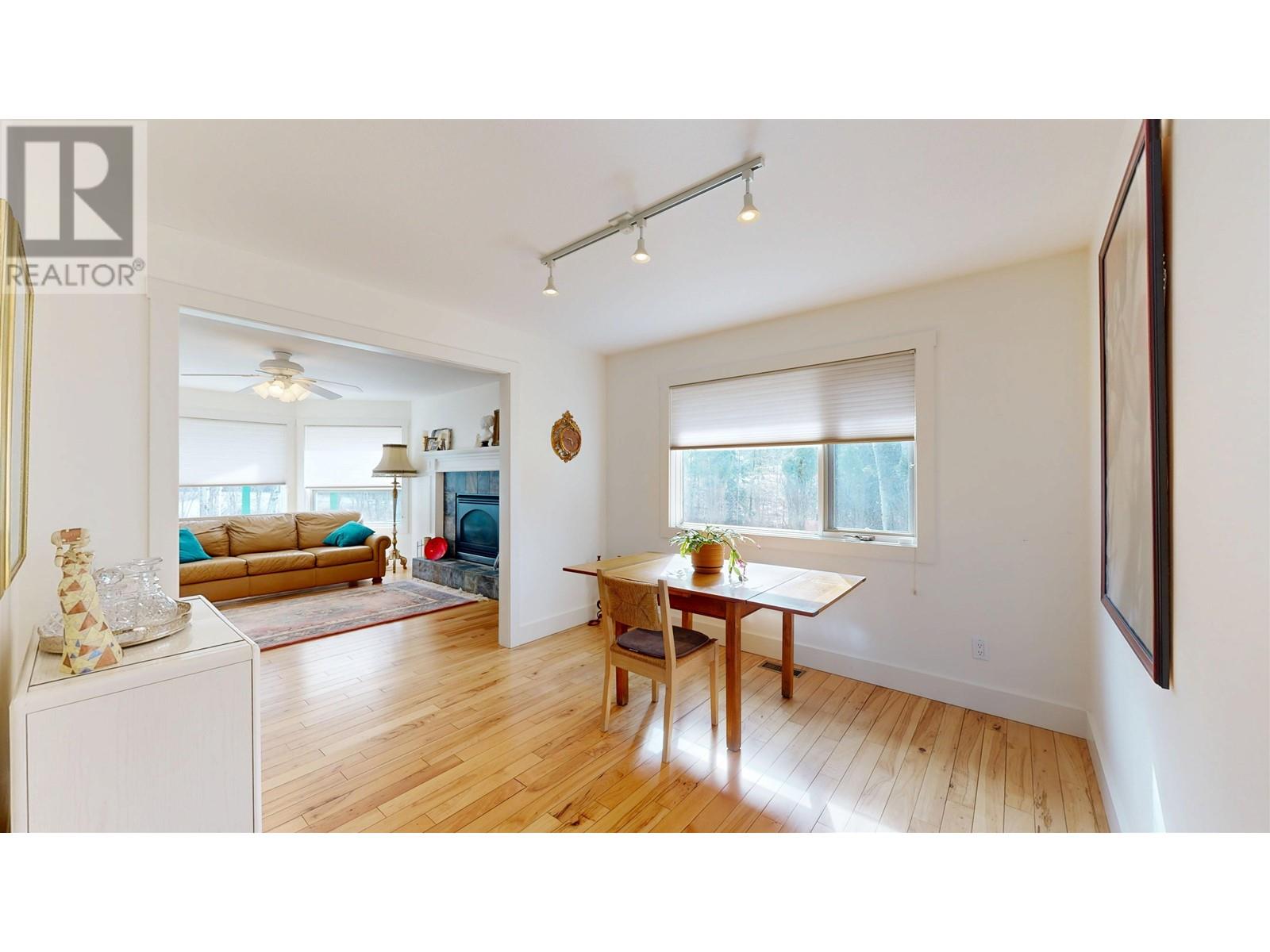 5377 Kallum Drive, 108 Mile Ranch, British Columbia  V0K 2Z0 - Photo 16 - R2975879