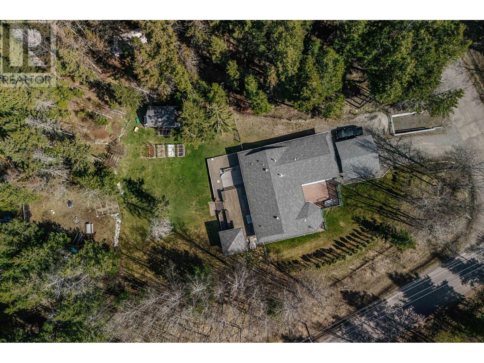 5377 Kallum Drive, 108 Mile Ranch, British Columbia  V0K 2Z0 - Photo 8 - R2975879