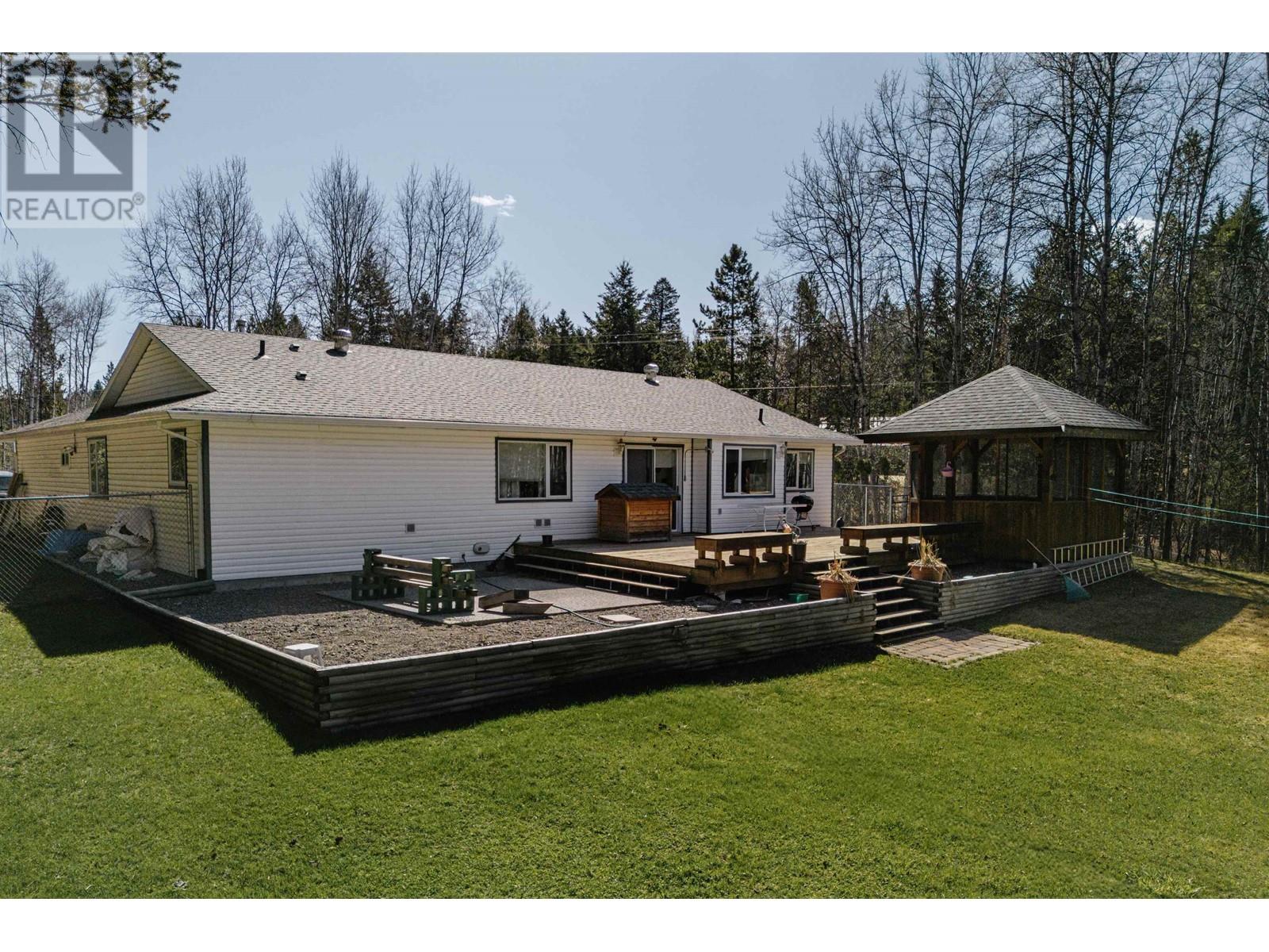 5377 Kallum Drive, 108 Mile Ranch, British Columbia  V0K 2Z0 - Photo 32 - R2975879
