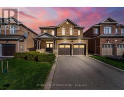 21 FALLGATE DRIVE, Brampton, Ontario