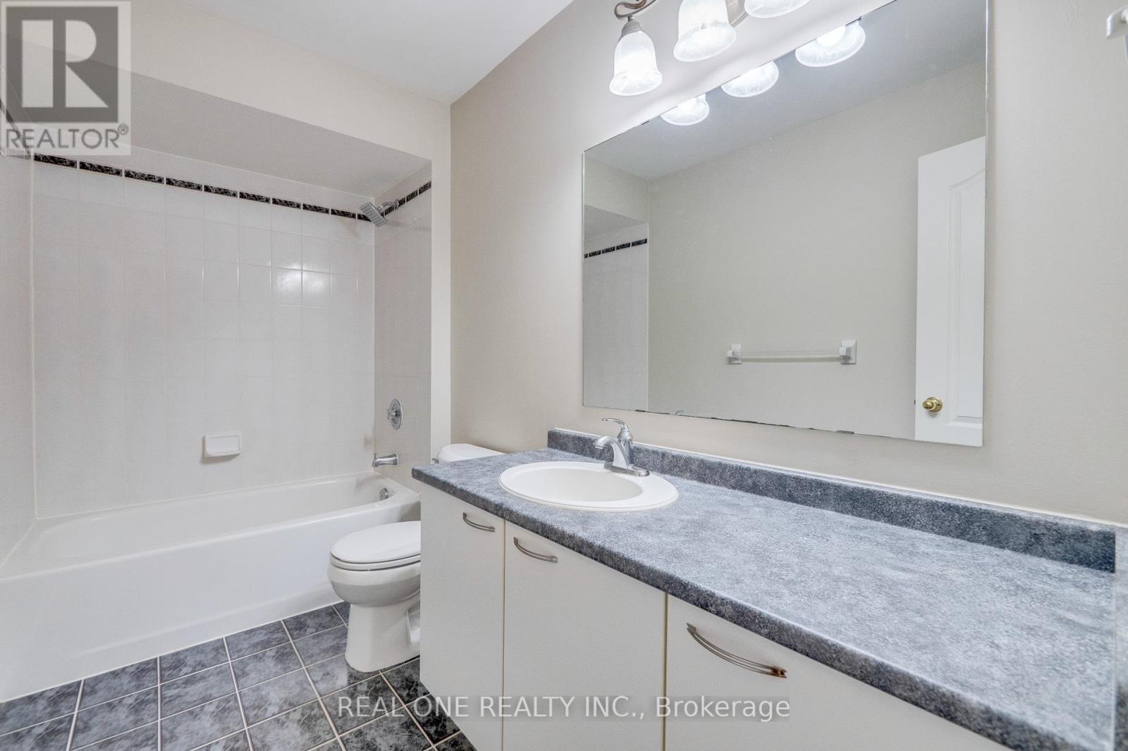1132 Westview Terrace, Oakville, Ontario  L6M 3M1 - Photo 20 - W12115922