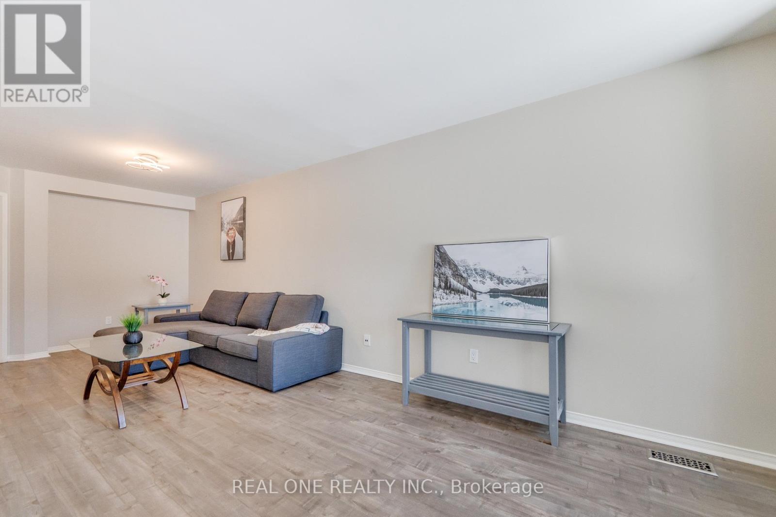 1132 Westview Terrace, Oakville, Ontario  L6M 3M1 - Photo 8 - W12115922