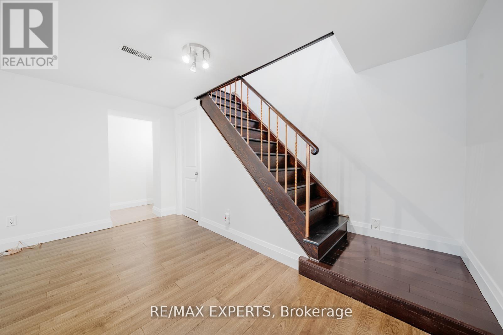 100 Antioch Drive, Toronto (Eringate-Centennial-West Deane), Ontario  M9B 5V4 - Photo 29 - W12115936