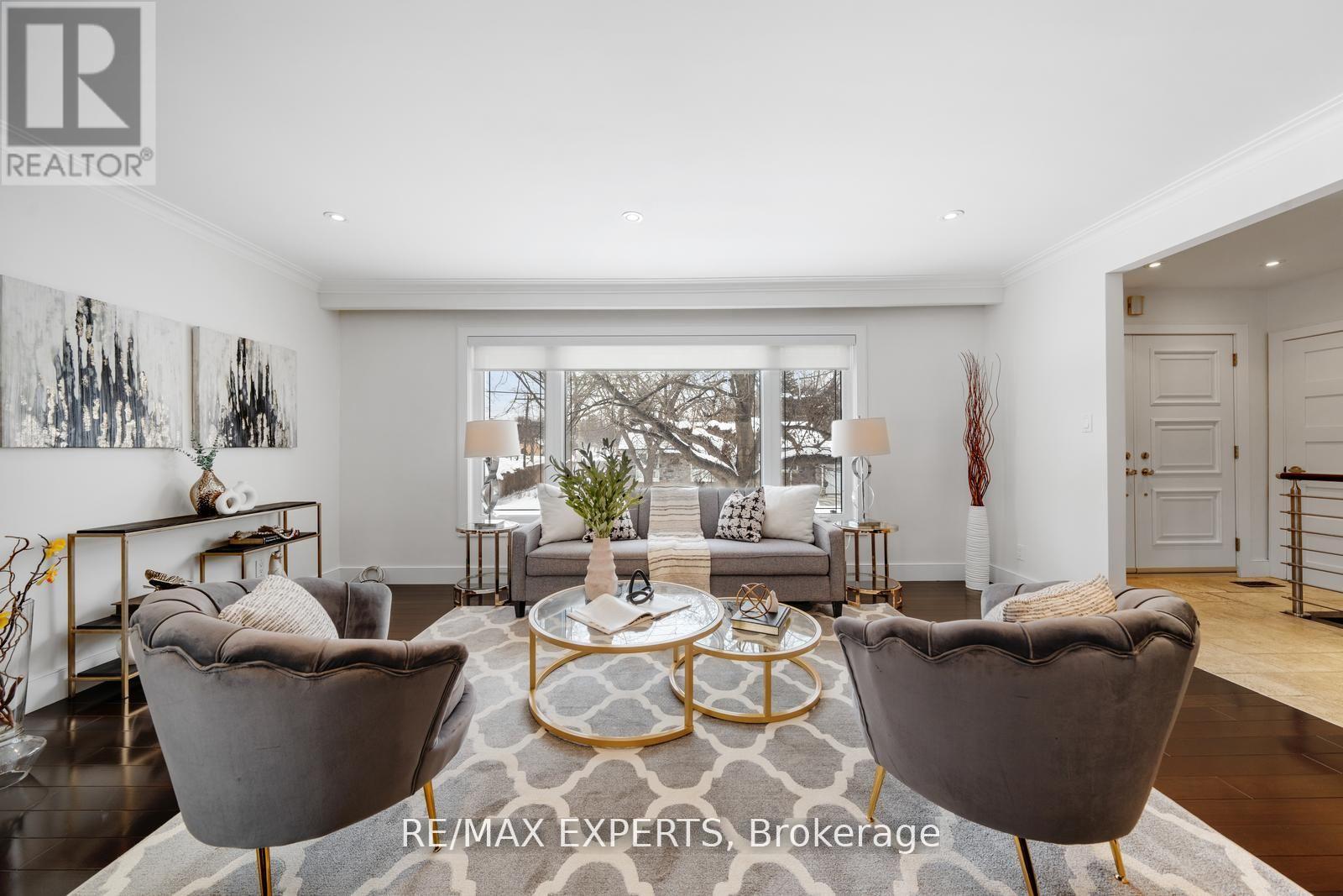 100 Antioch Drive, Toronto (Eringate-Centennial-West Deane), Ontario  M9B 5V4 - Photo 9 - W12115936