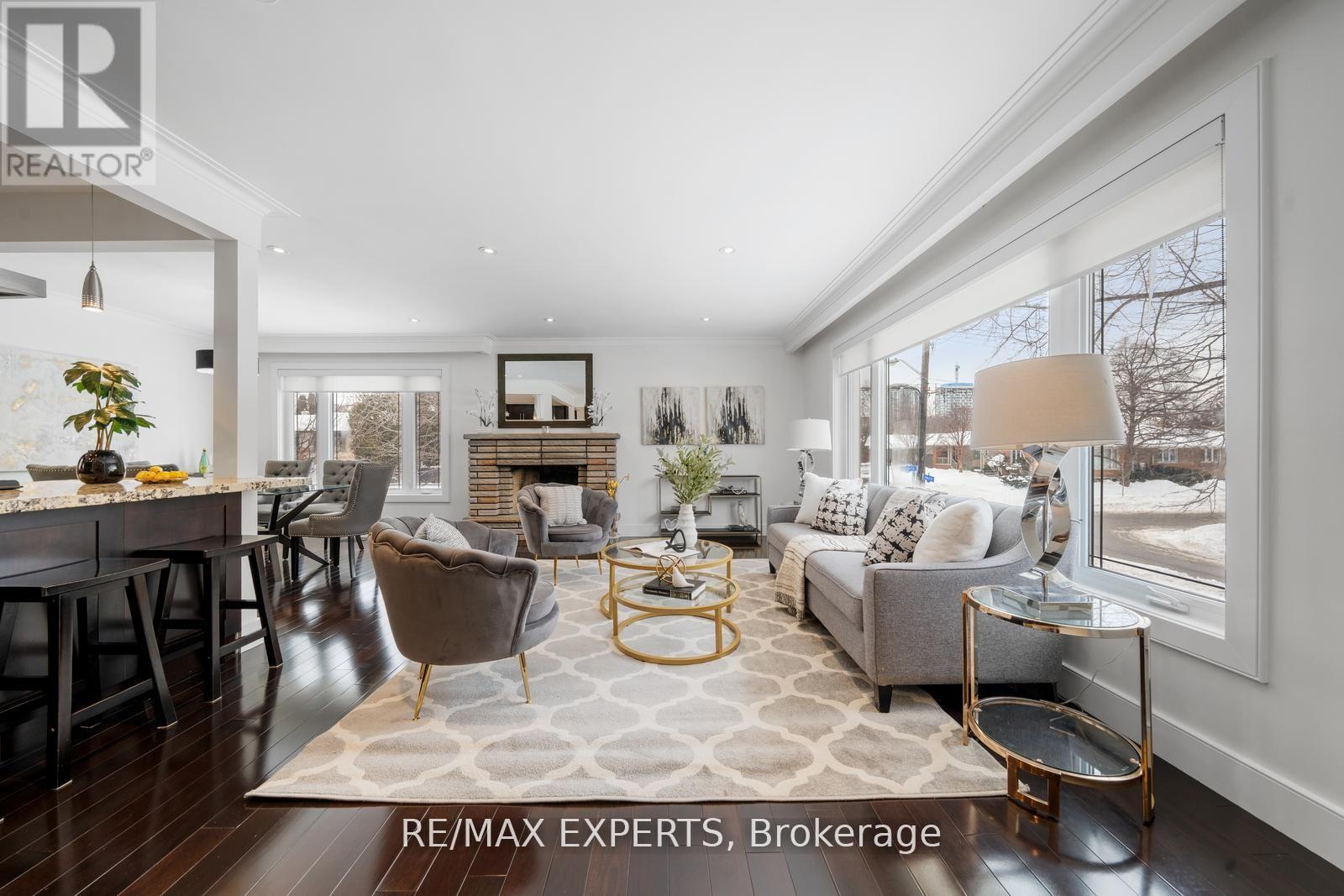 100 Antioch Drive, Toronto (Eringate-Centennial-West Deane), Ontario  M9B 5V4 - Photo 7 - W12115947