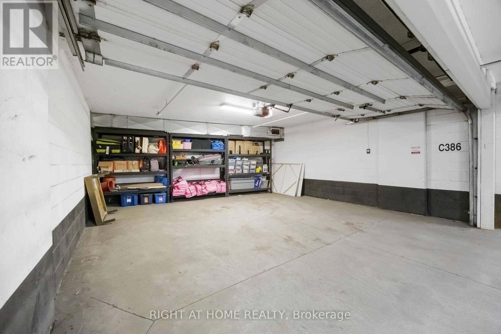 2205 - 90 Park Lawn Road, Toronto (Mimico), Ontario  M8Y 0B6 - Photo 25 - W12115950