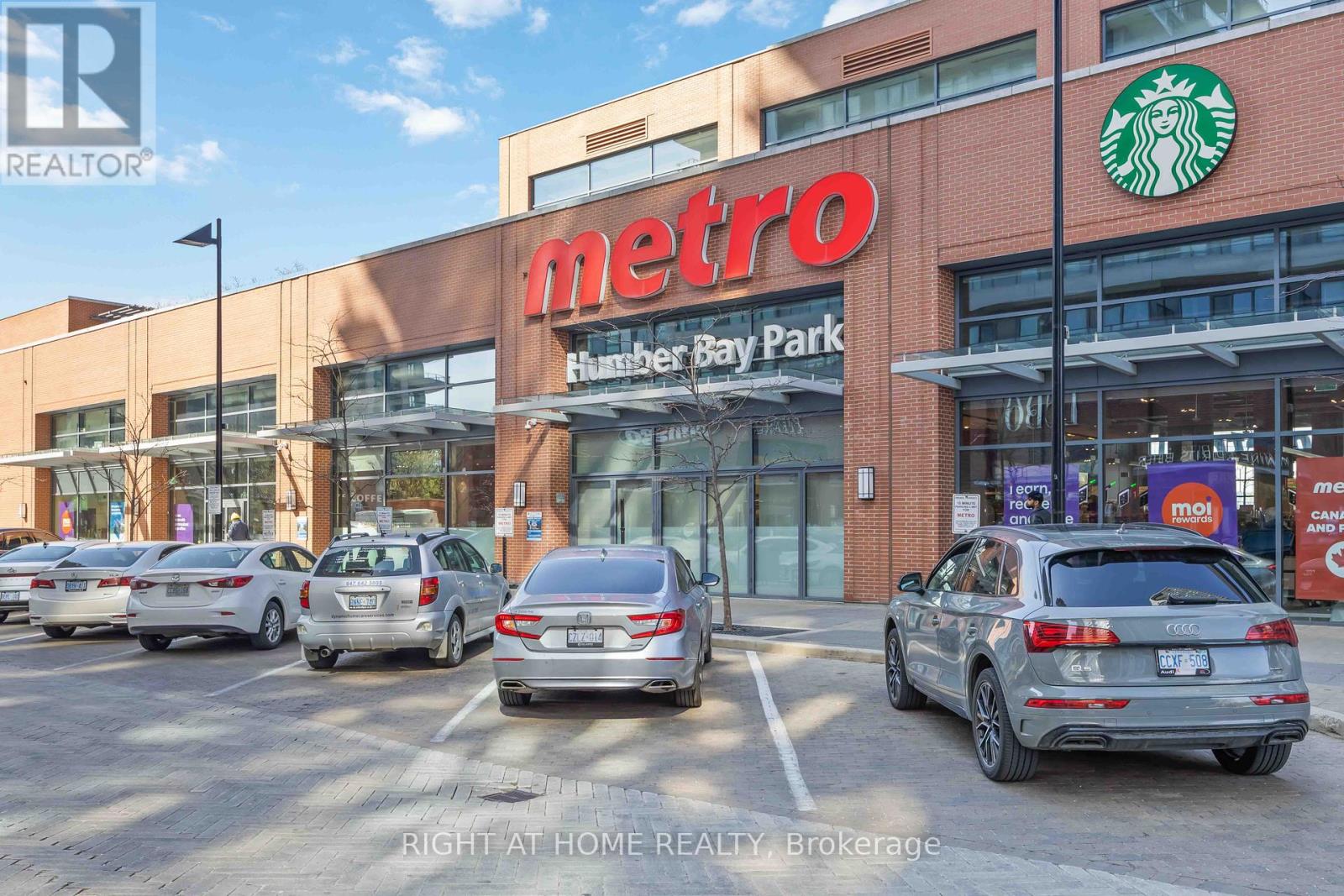 2205 - 90 Park Lawn Road, Toronto (Mimico), Ontario  M8Y 0B6 - Photo 39 - W12115950
