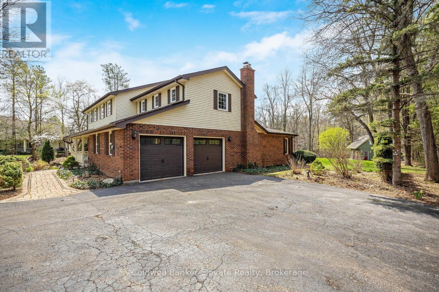 12282 Eighth Line, Halton Hills (Rural Halton Hills), Ontario  L7G 4S4 - Photo 10 - W12115964