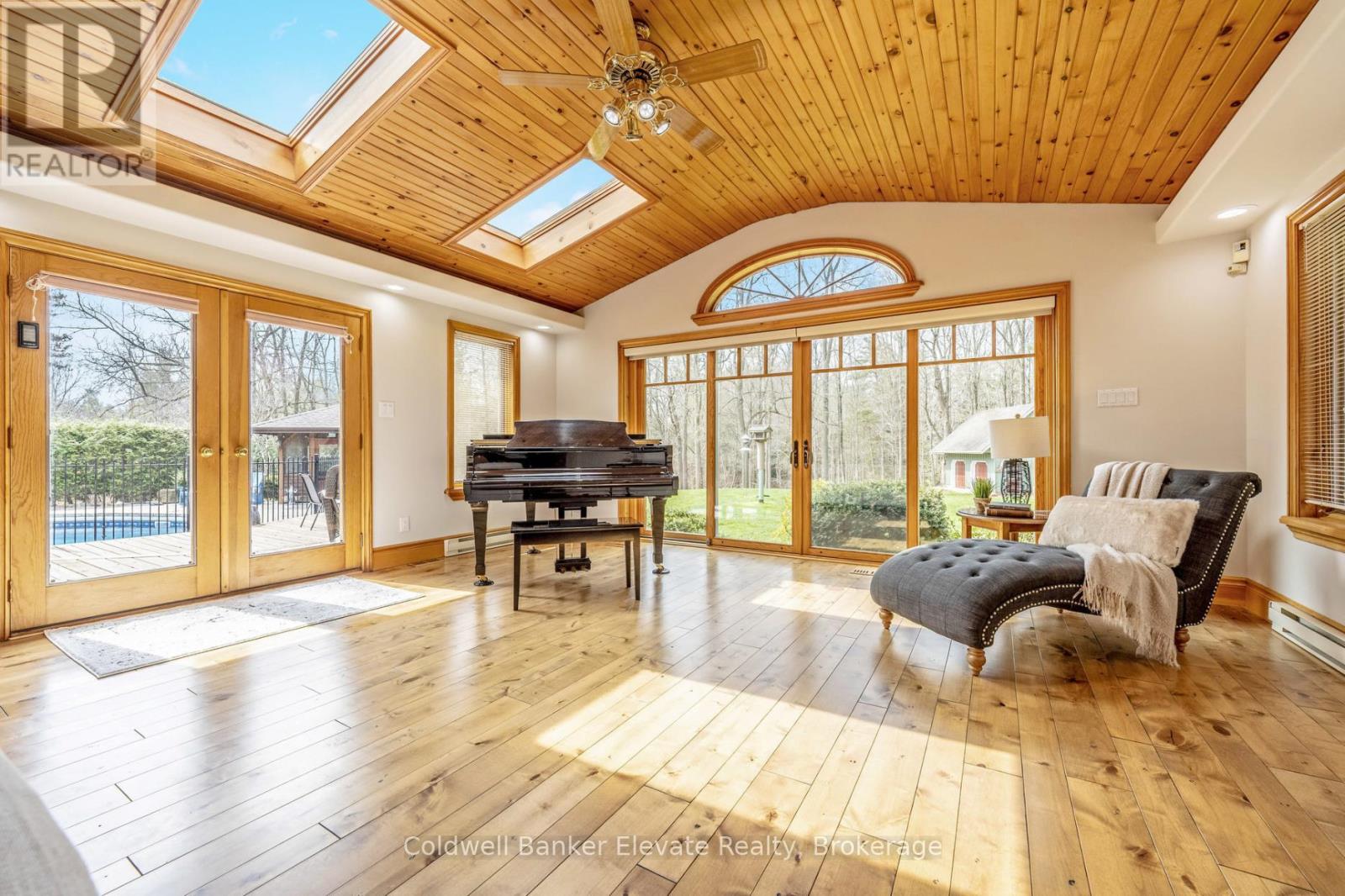 12282 Eighth Line, Halton Hills (Rural Halton Hills), Ontario  L7G 4S4 - Photo 24 - W12115964