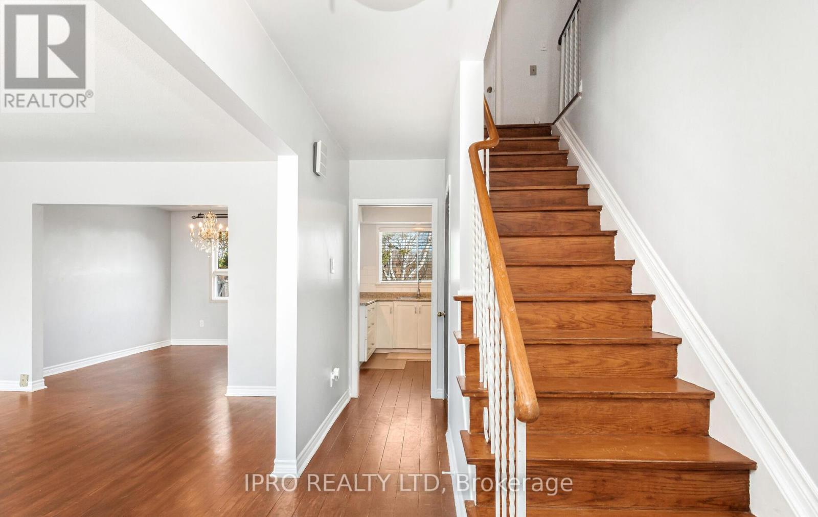 Property at 95 WILLOWRIDGE ROAD image 4