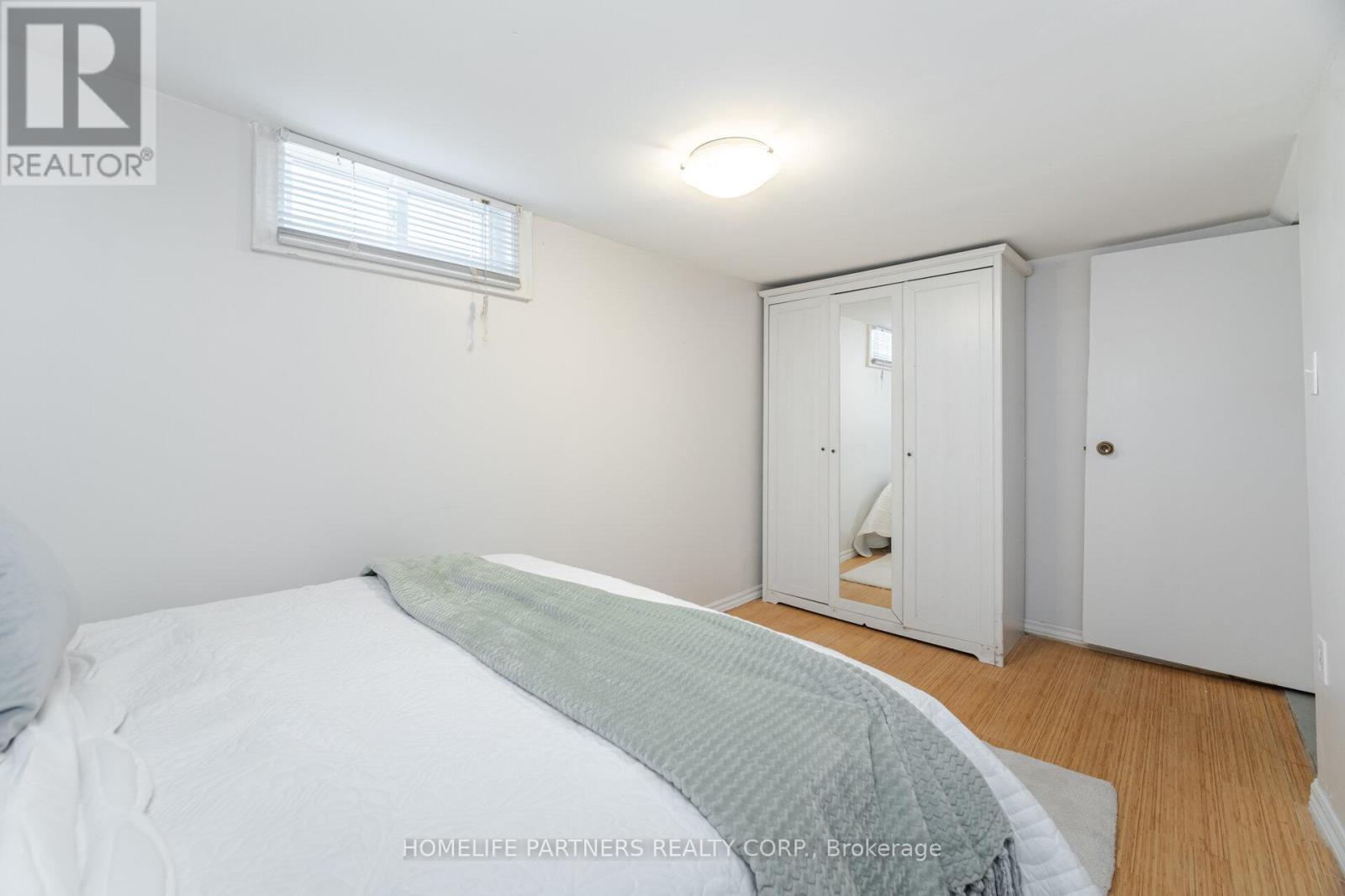 63 Eileen Avenue, Toronto, Ontario  M6N 1V7 - Photo 41 - W12116229