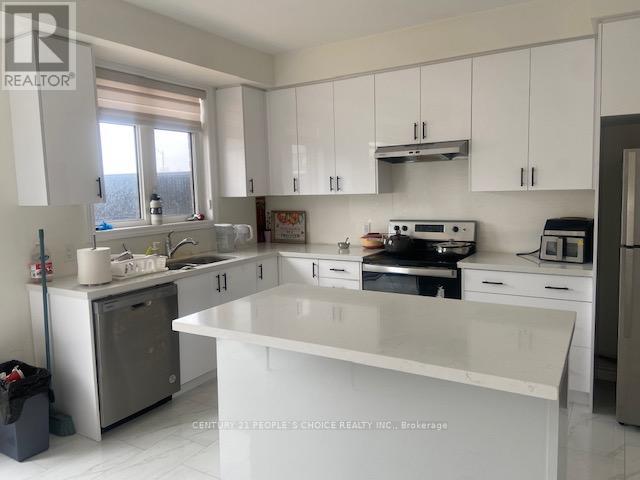 33 Camino Real Drive, Caledon, Ontario  L7C 4L8 - Photo 6 - W12116244