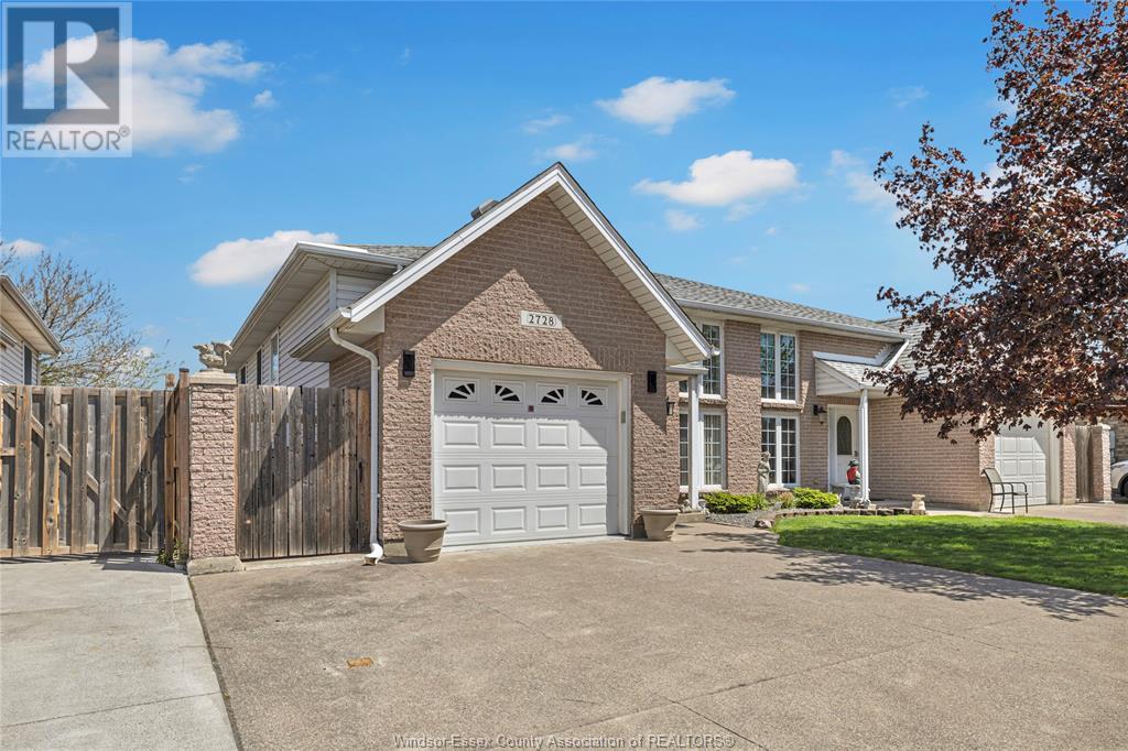 2728 Allyson, Windsor, Ontario  N8W 5S7 - Photo 3 - 25010836