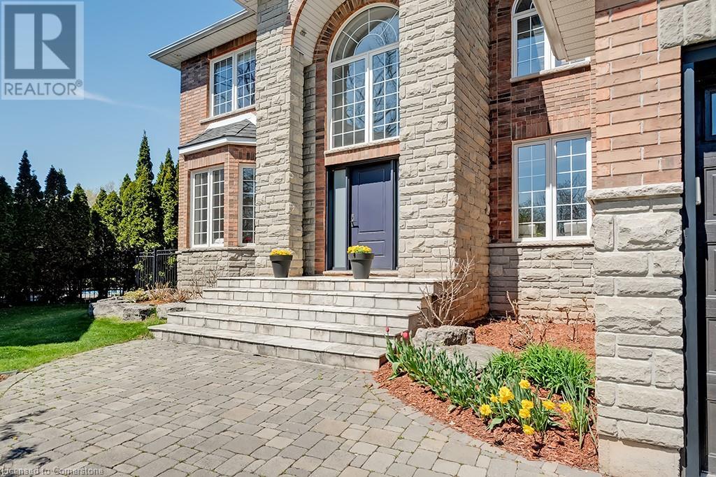 Property at 291 GLEN AFTON Drive image 5