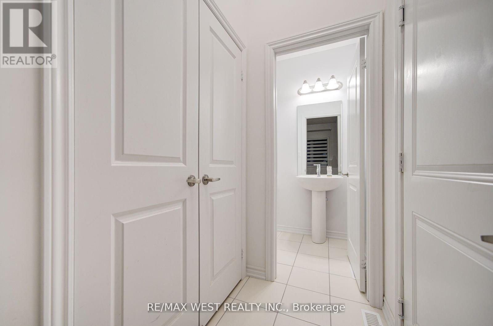 319 Ridley Crescent, Southgate, Ontario  N0C 1B0 - Photo 15 - X12115882