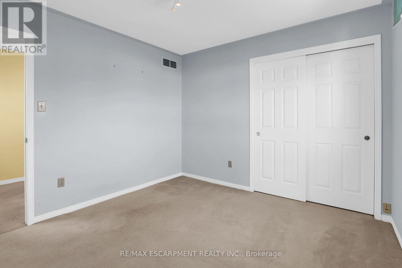 5129 Crimson King Way, Lincoln, Ontario  L3J 0J2 - Photo 21 - X12115931