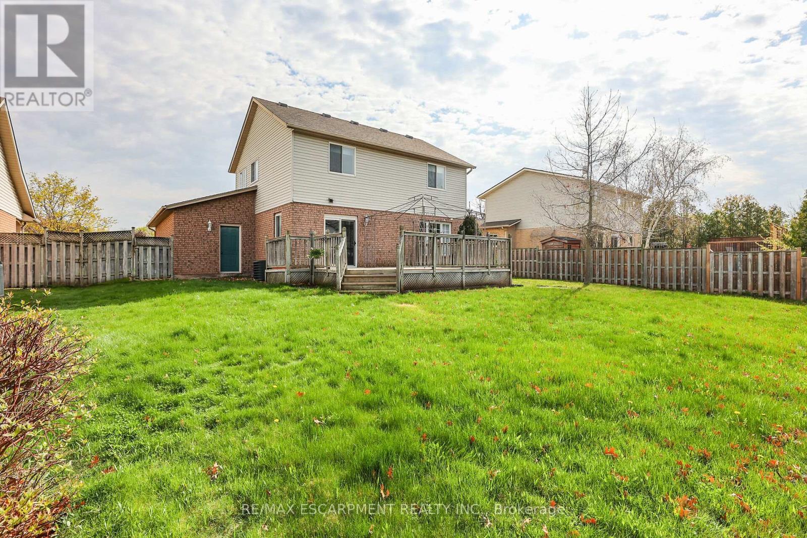 5129 Crimson King Way, Lincoln, Ontario  L3J 0J2 - Photo 6 - X12115931