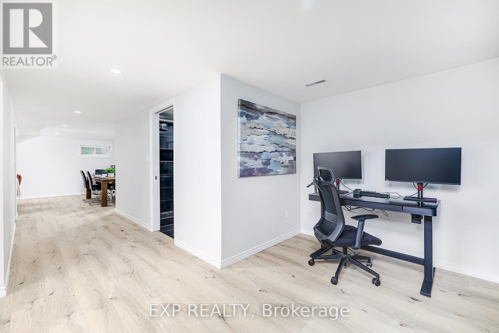 1005 Mary Avenue, Cambridge, Ontario  N3H 4N6 - Photo 12 - X12116228