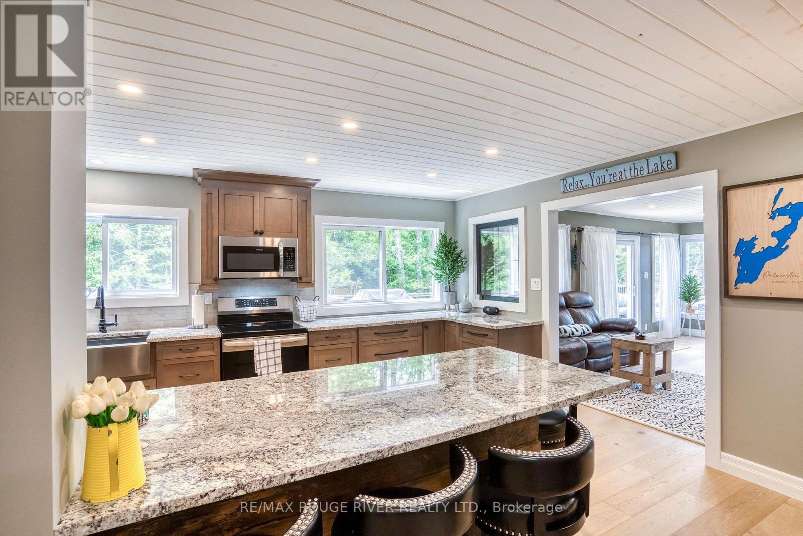 1039 West Cottage Drive W, North Frontenac (Frontenac North), Ontario  K0H 2J0 - Photo 15 - X12116230