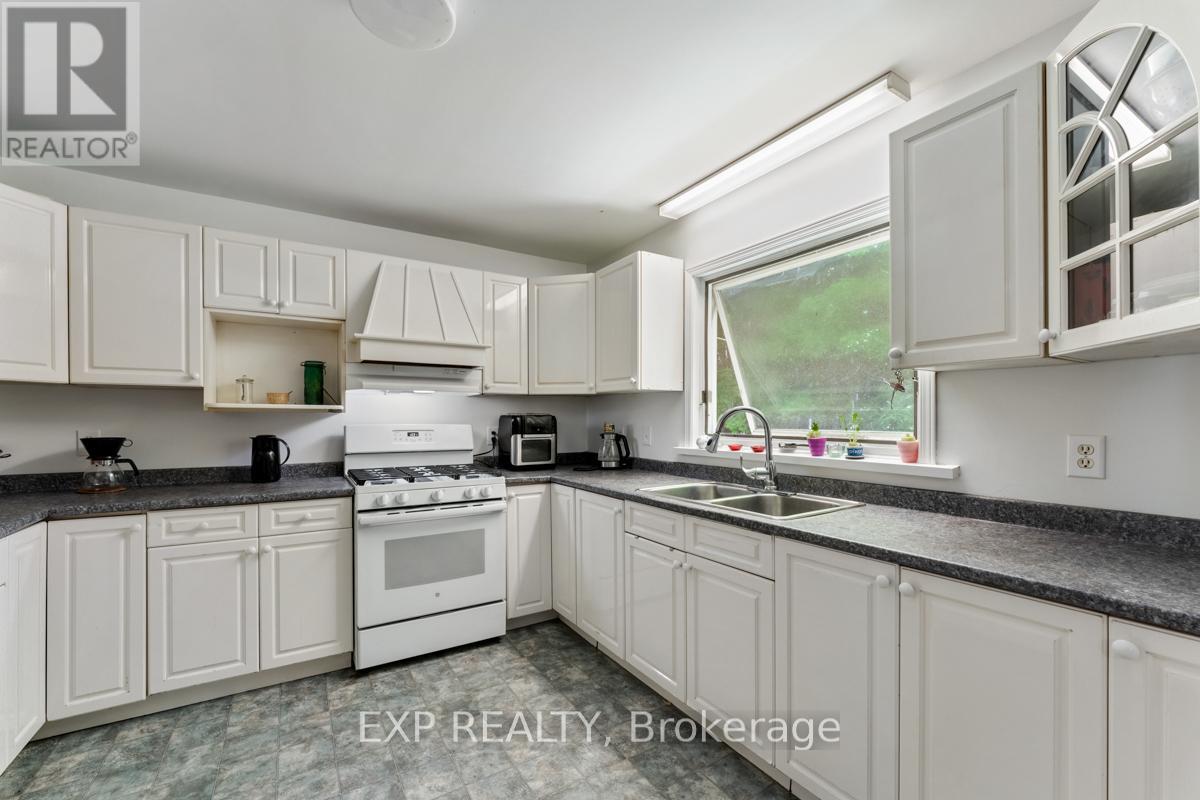 192 Gulf Road, Marmora And Lake (Marmora Ward), Ontario  K0K 2M0 - Photo 13 - X12116283