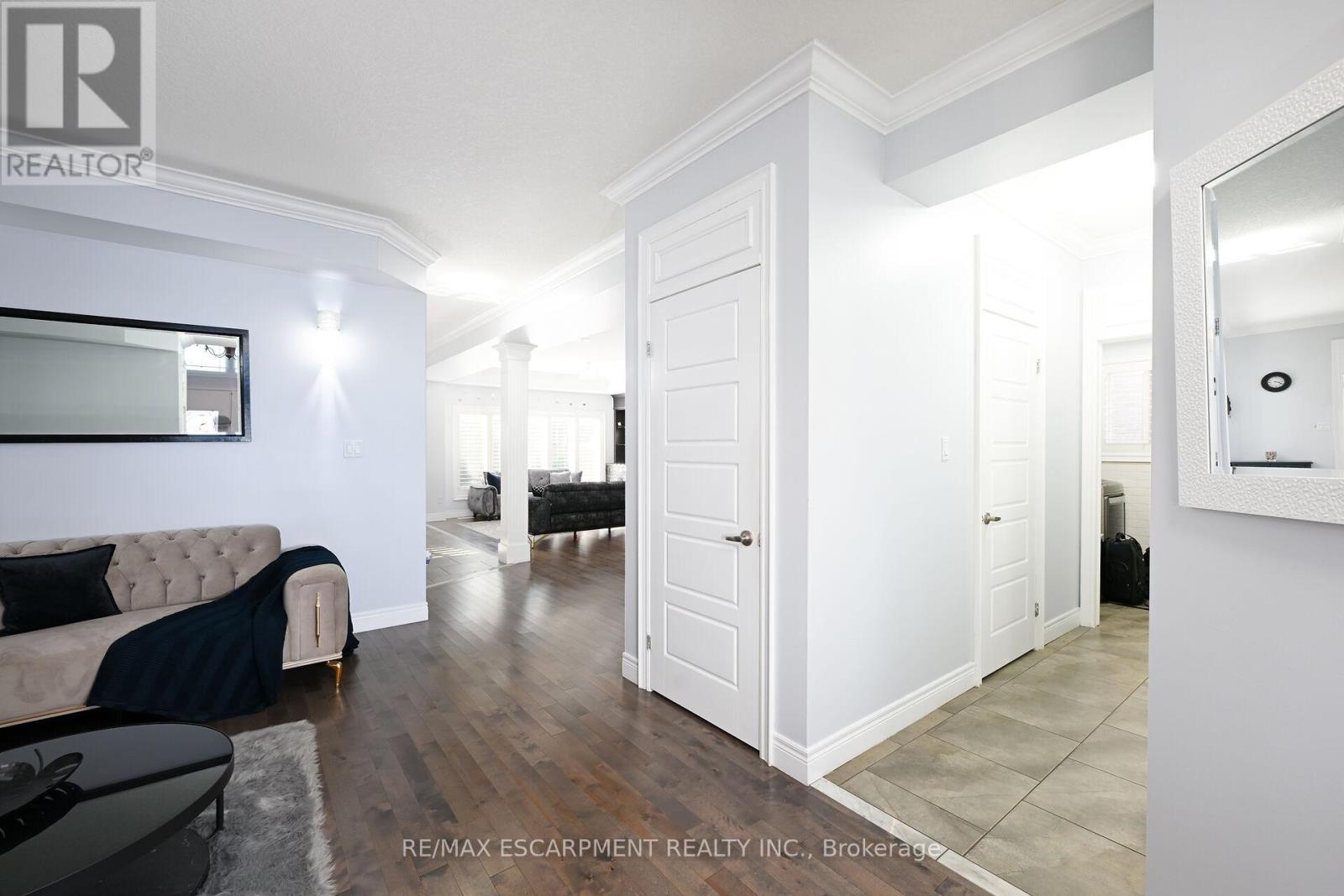 30 Ascoli Drive, Hamilton (Ryckmans), Ontario  L9B 2K8 - Photo 30 - X12116307