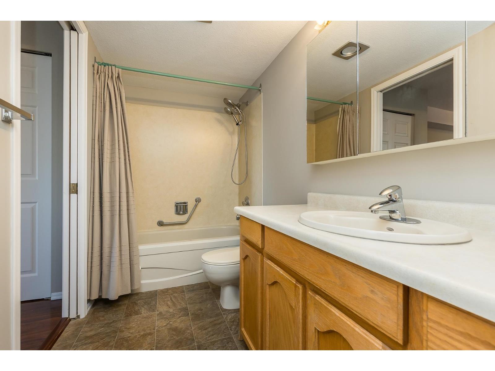 121 31850 Union Avenue, Abbotsford, British Columbia  V2T 4V2 - Photo 23 - R2996307