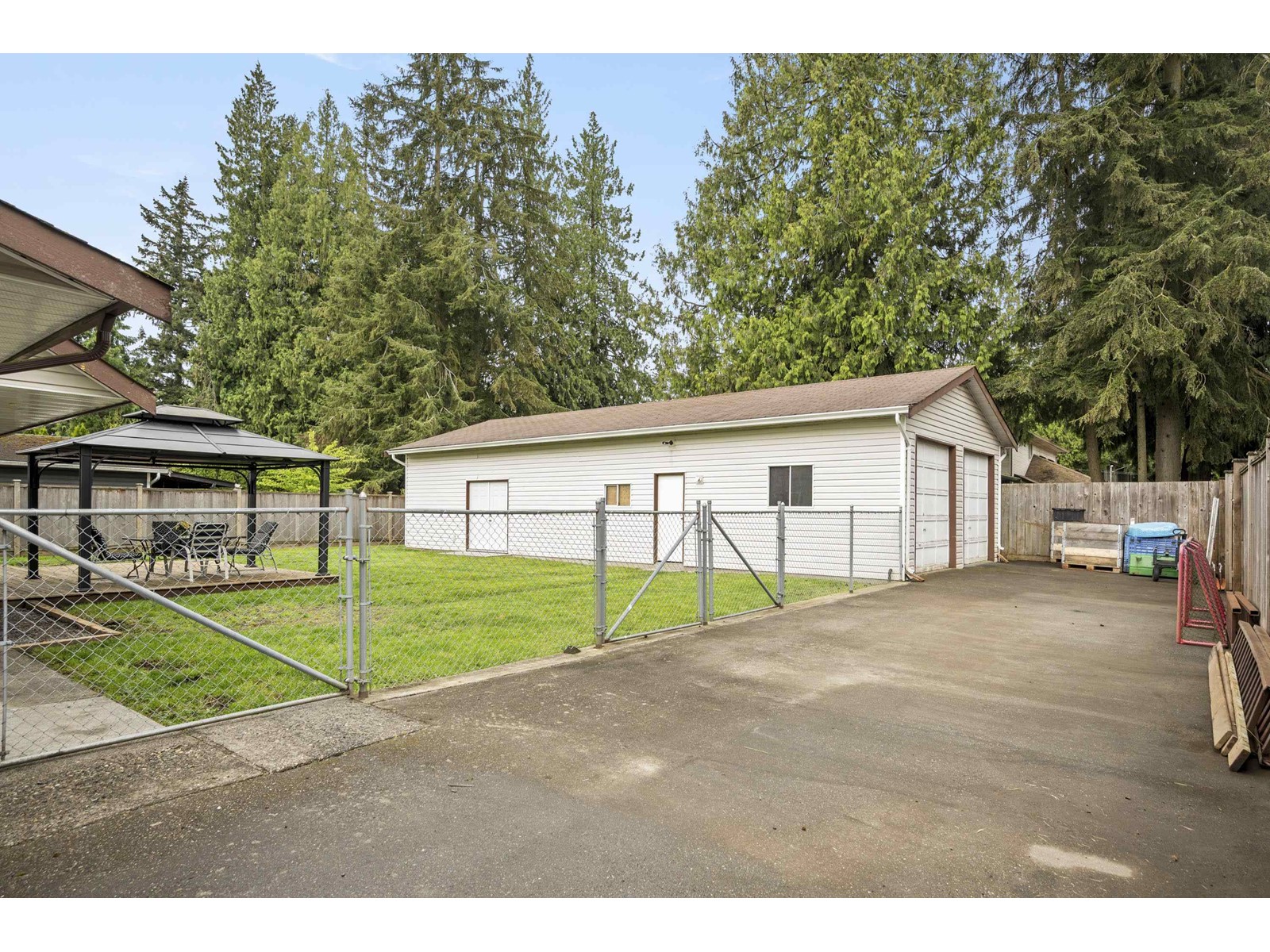 4195 207a Street, Langley, British Columbia  V3A 2G5 - Photo 31 - R2996178