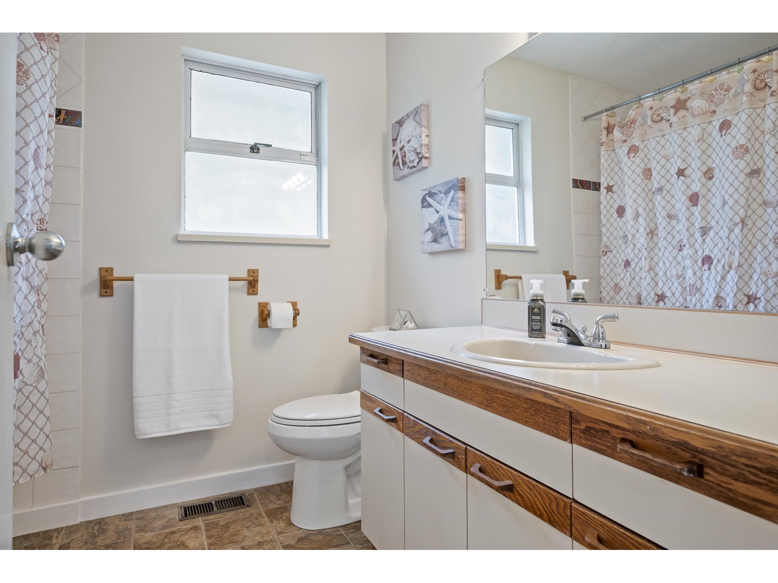 4195 207a Street, Langley, British Columbia  V3A 2G5 - Photo 26 - R2996178