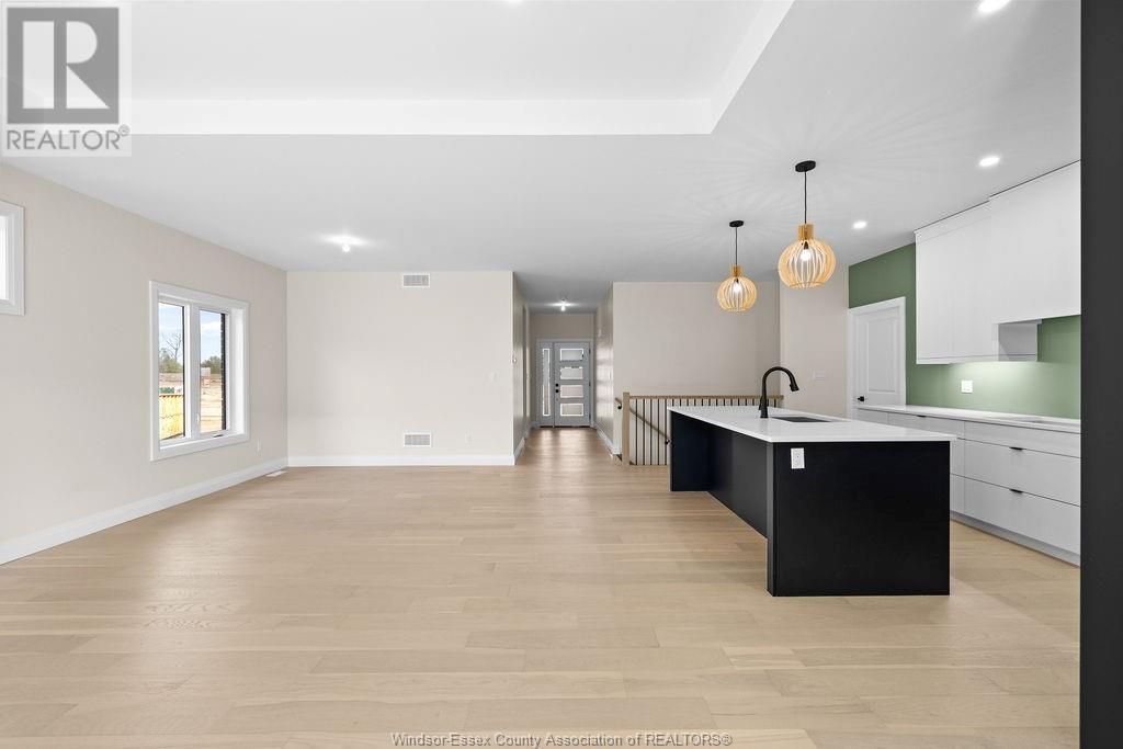 Property at 8020 MEO BOULEVARD image 4