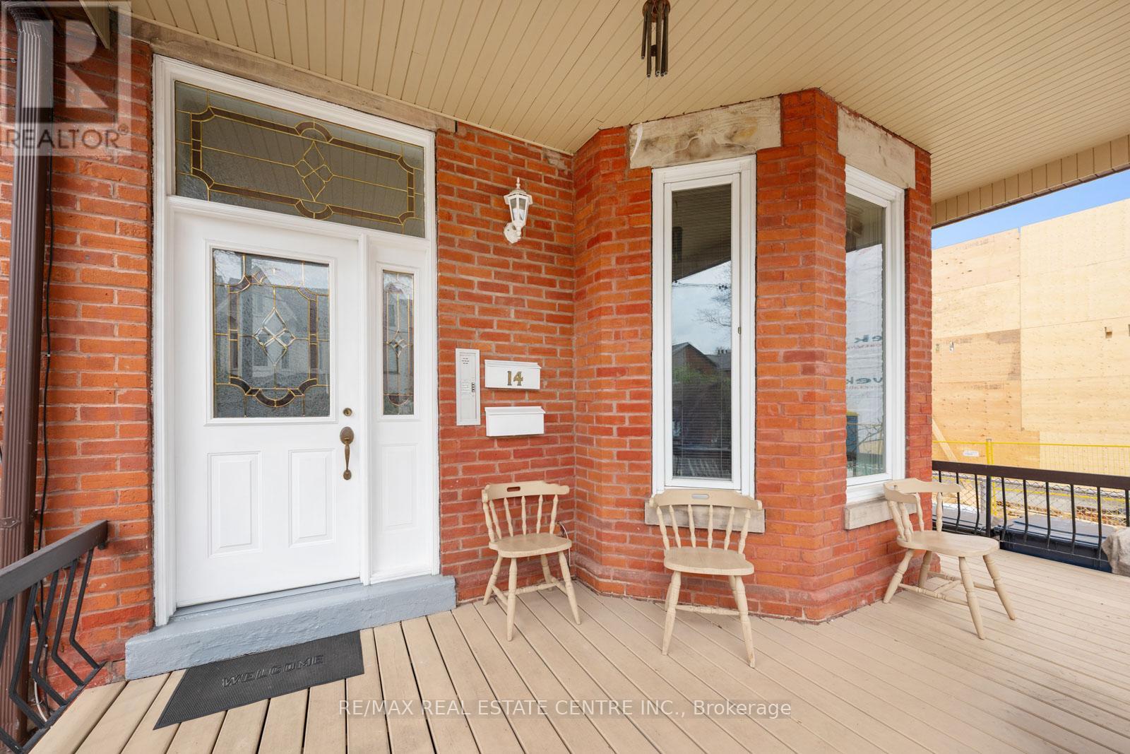 14 Churchill Avenue, Toronto (Trinity-Bellwoods), Ontario  M6J 2B4 - Photo 2 - C12116325