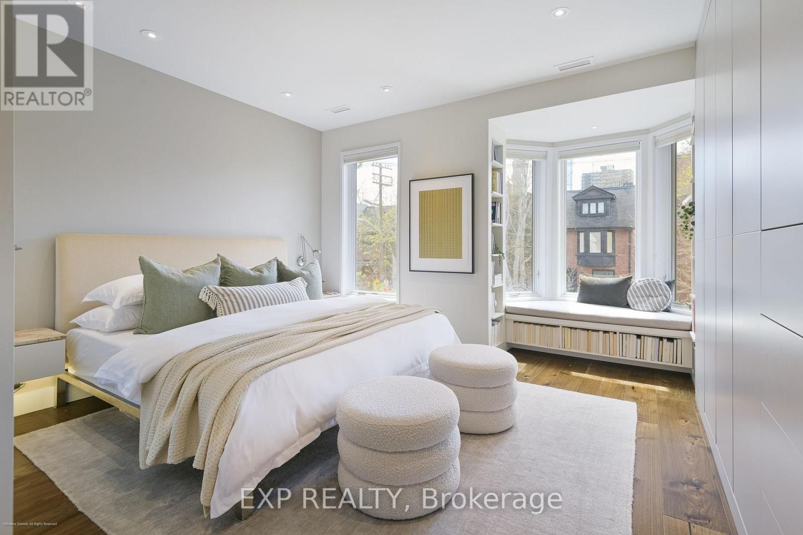 106 Macpherson Avenue, Toronto (Annex), Ontario  M5R 1W8 - Photo 24 - C12116410