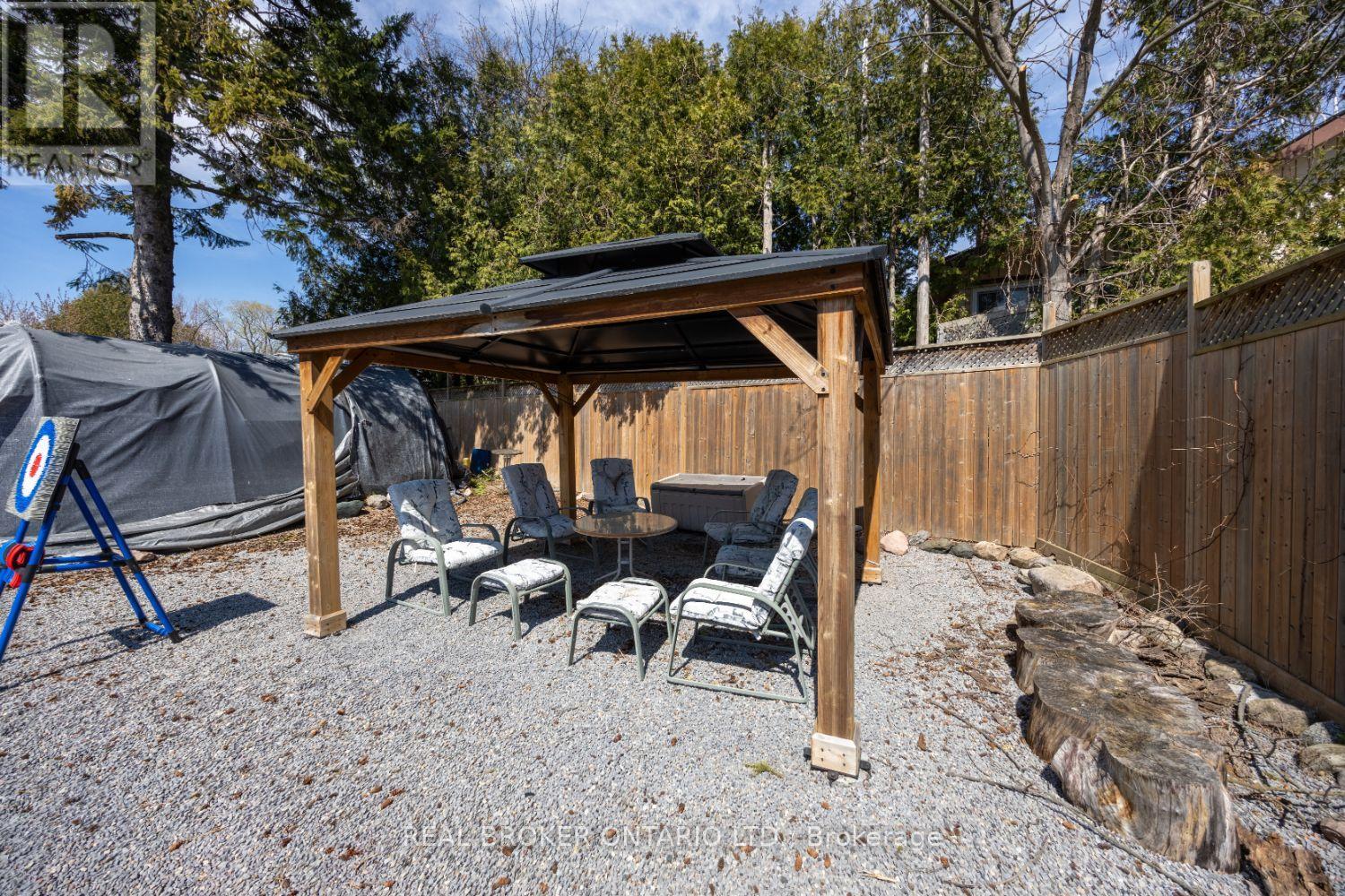 6 Waverley Road, Clarington, Ontario  L1C 1K7 - Photo 24 - E12116615