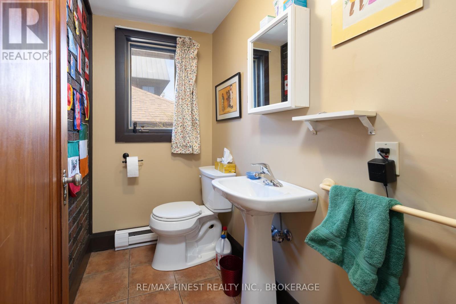 180 King Street E, Kingston, Ontario  K7L 3A2 - Photo 17 - X12116570
