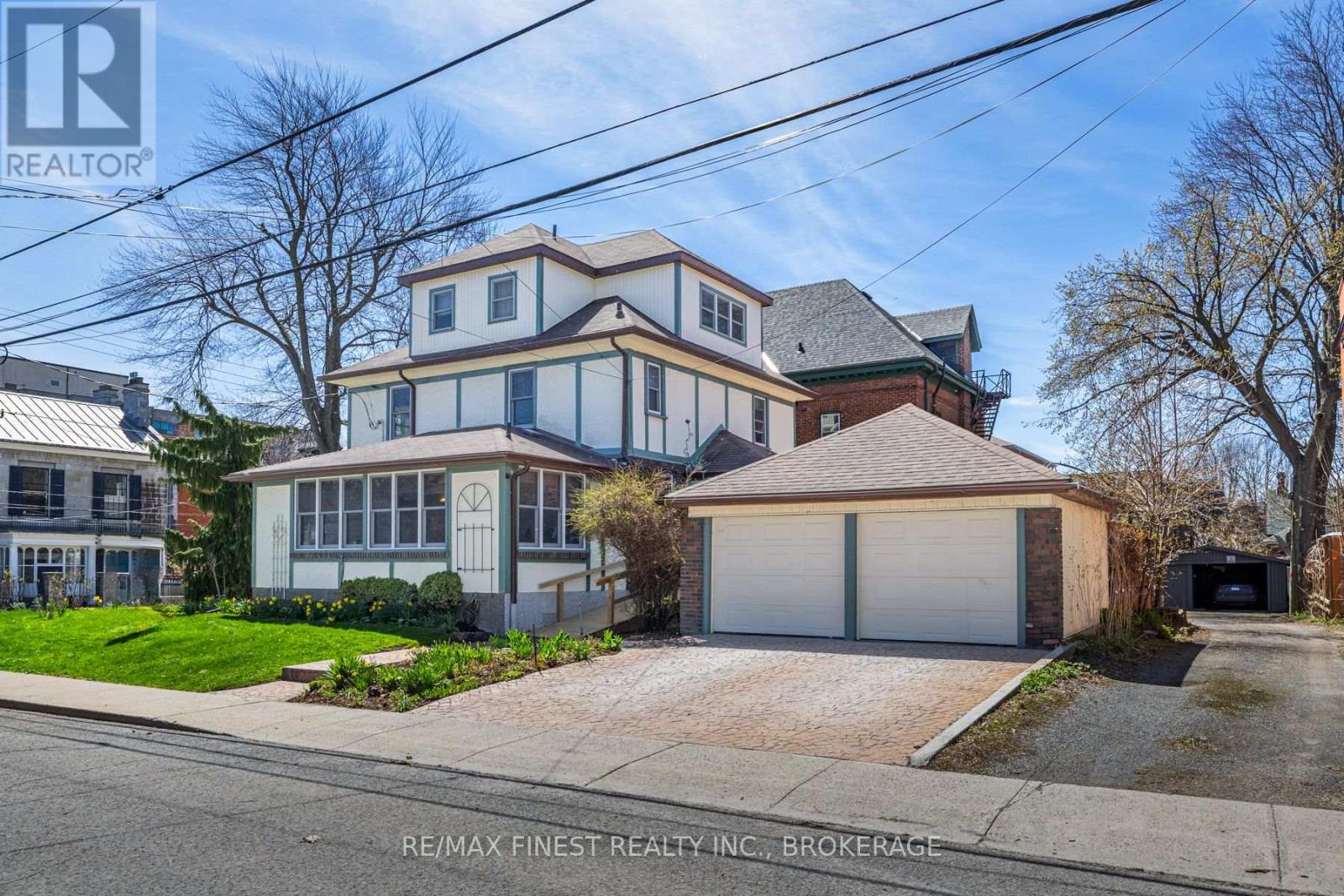 180 King Street E, Kingston (Central City East), Ontario  K7L 3A2 - Photo 3 - X12116570