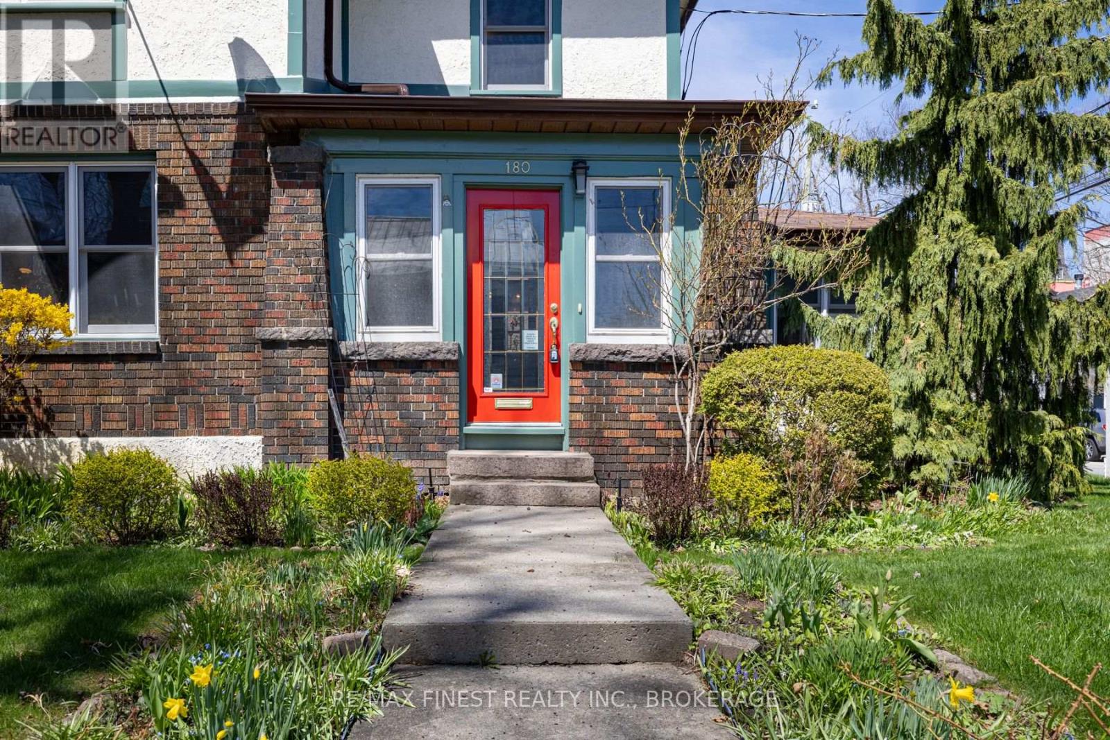 180 King Street E, Kingston (Central City East), Ontario  K7L 3A2 - Photo 4 - X12116570