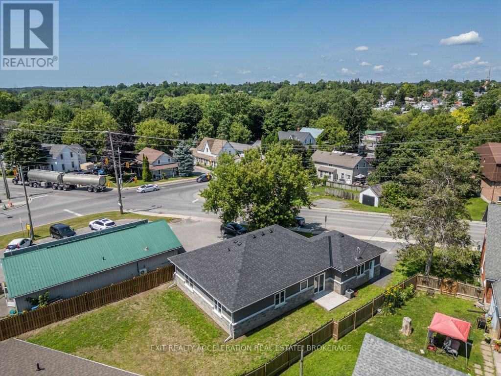 16 Palace Road, Greater Napanee, Ontario  K7R 1A3 - Photo 41 - X12116678
