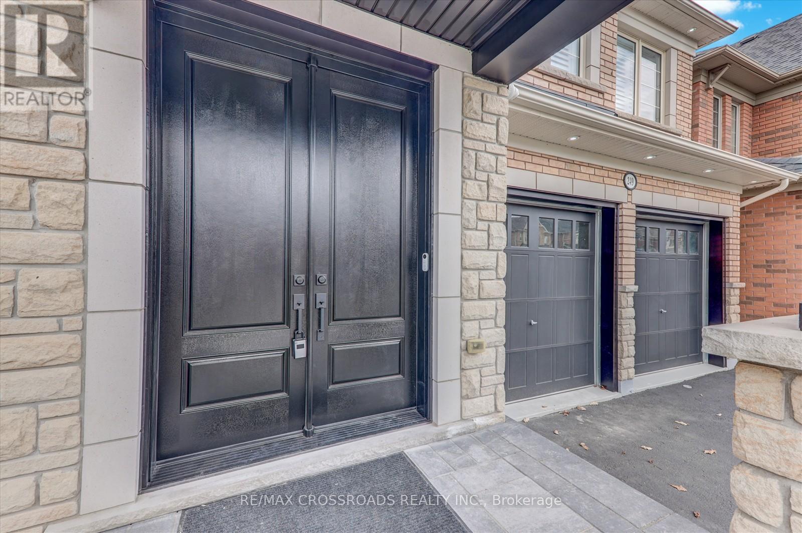 Property at 249 COSGROVE DRIVE image 5