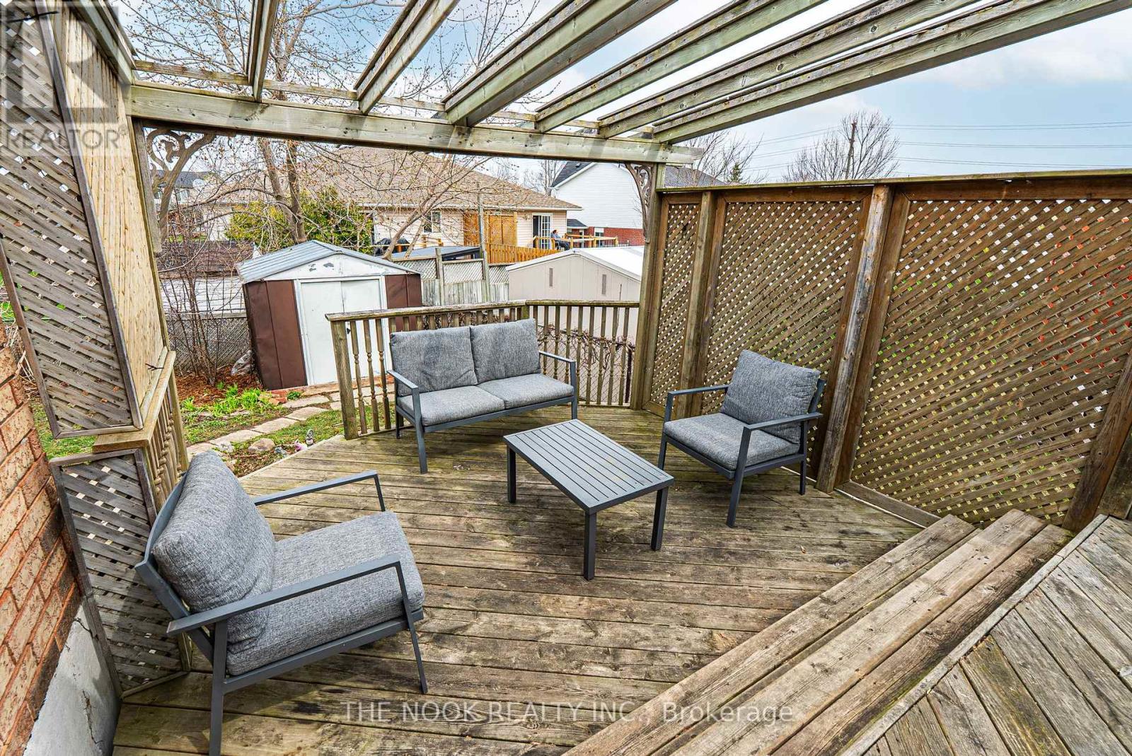 16 Cottingham Crescent, Kawartha Lakes, Ontario  K9V 1T9 - Photo 38 - X12116466
