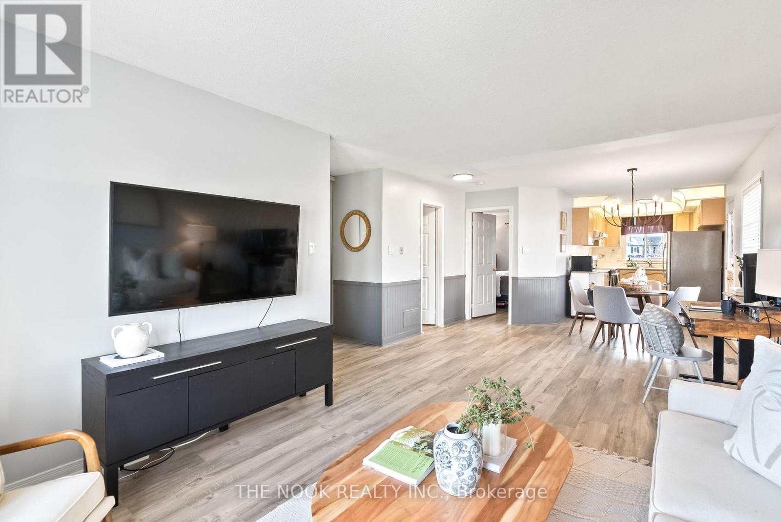 16 Cottingham Crescent, Kawartha Lakes, Ontario  K9V 1T9 - Photo 7 - X12116466