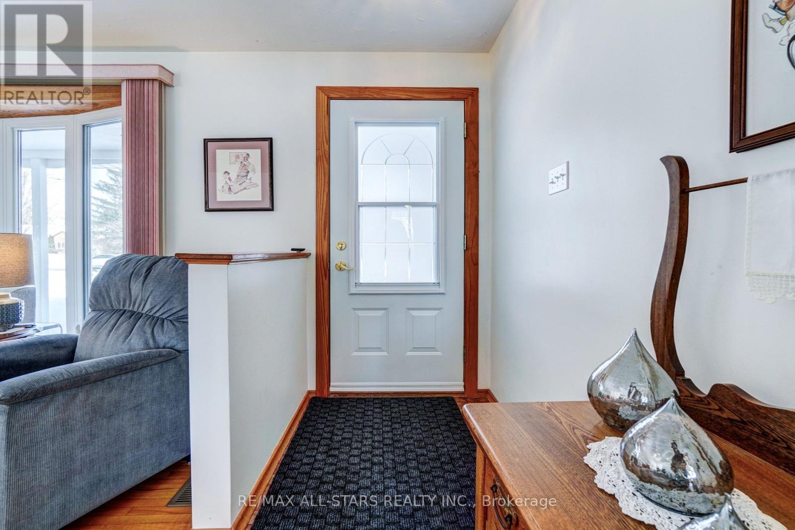 922 Cottingham Road, Kawartha Lakes, Ontario  K0L 2W0 - Photo 10 - X12116523