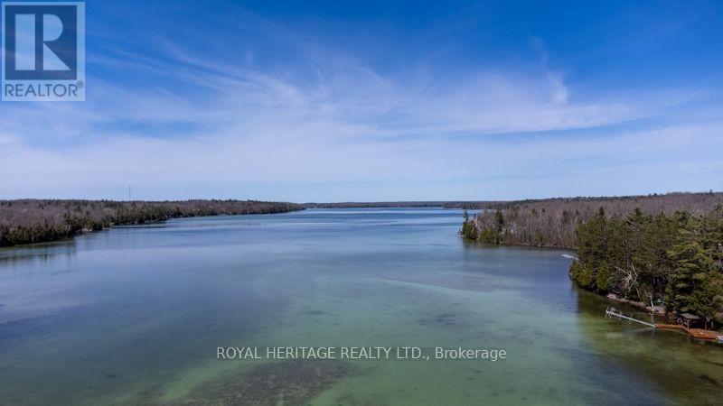 1074 Lakehurst Road, Trent Lakes, Ontario  K0L 2H0 - Photo 8 - X12116588