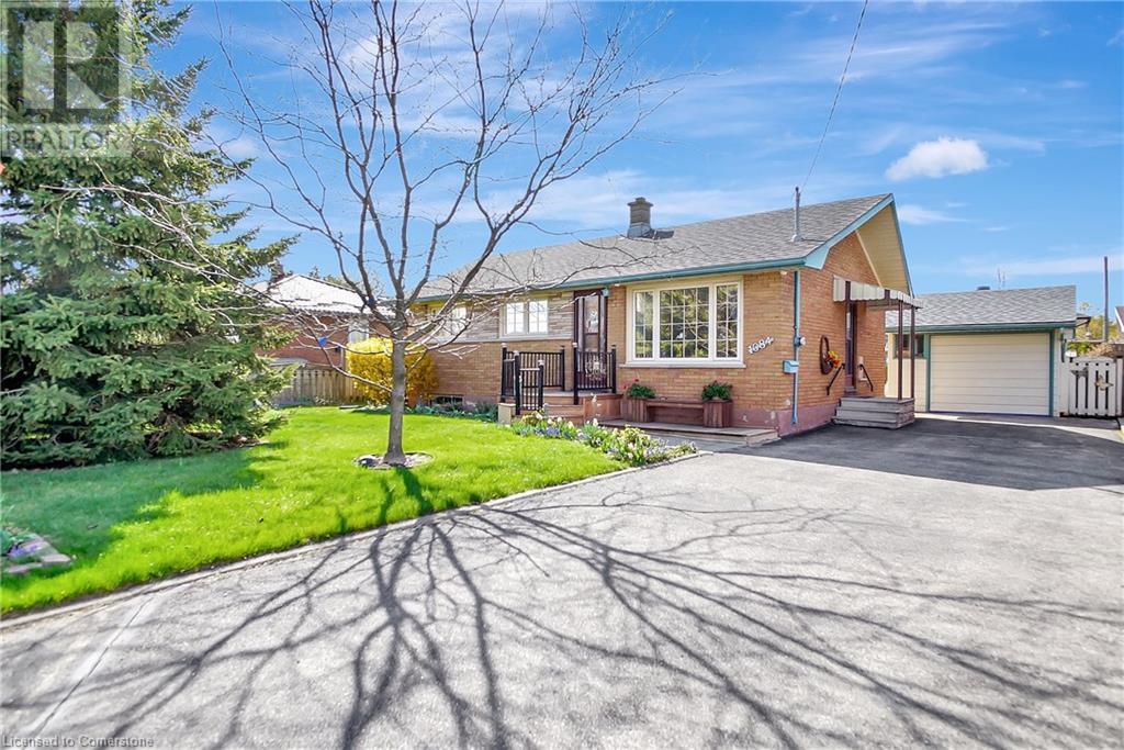 Property at 1084 DEVONSHIRE Avenue image 2